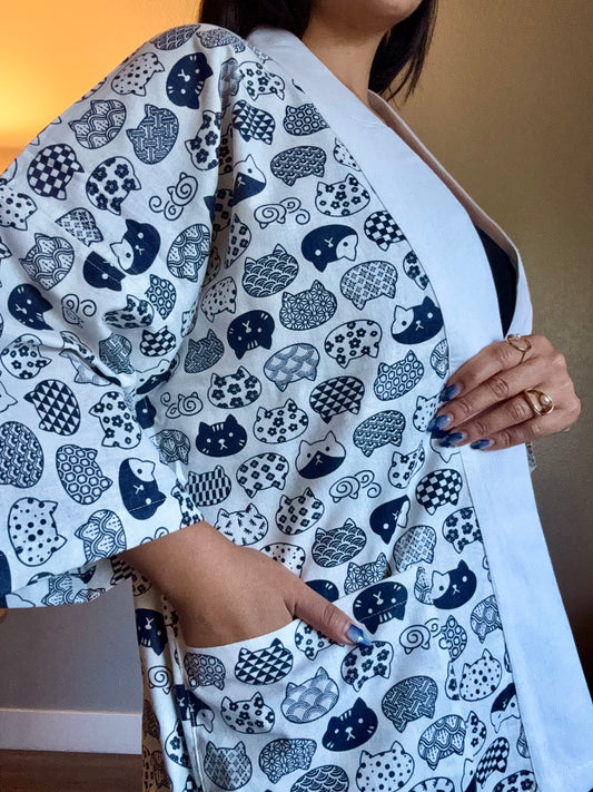 Unisex Cotton Kimono - White and Black Neko