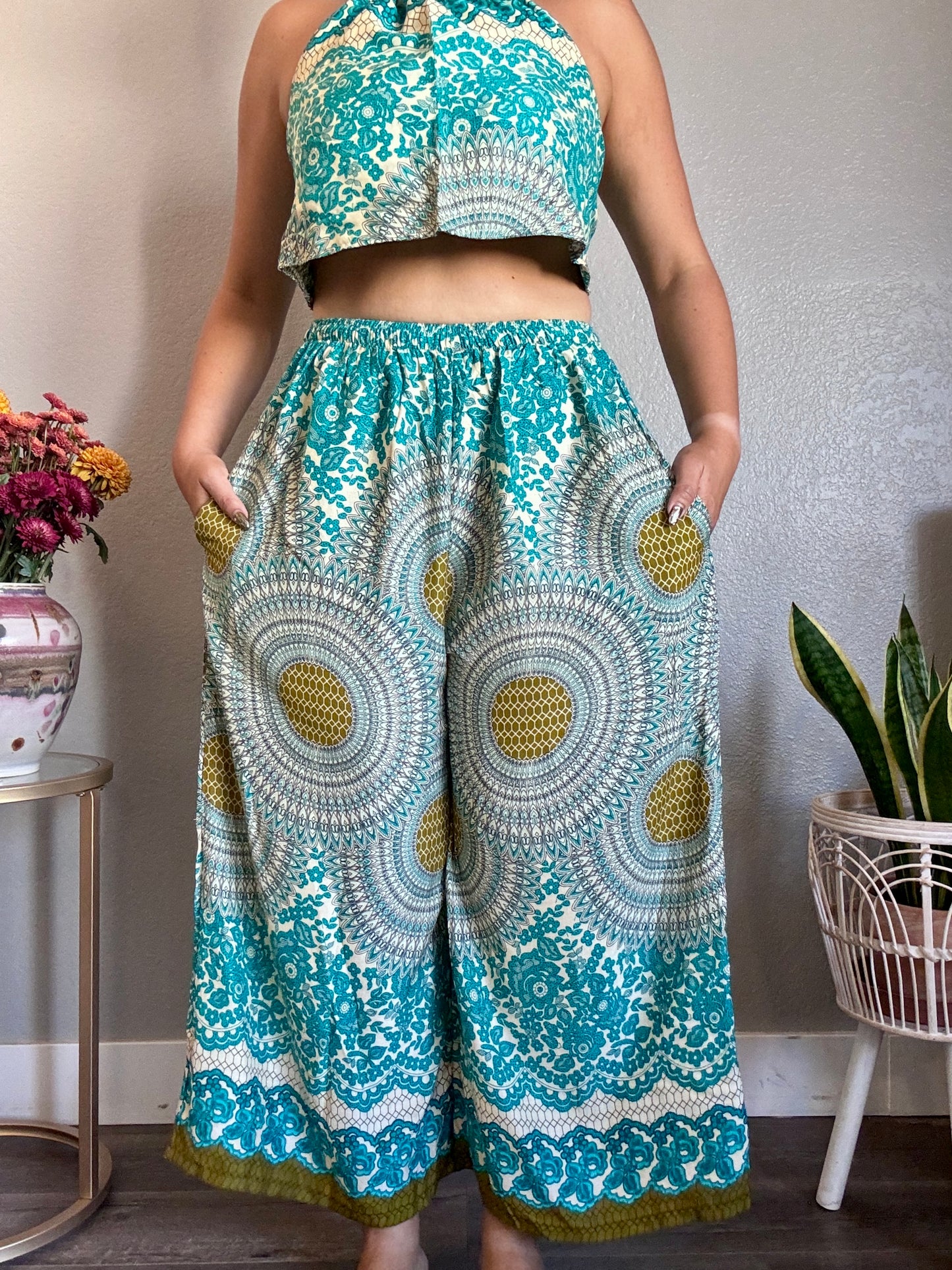 Mint Joy Pants with Pockets
