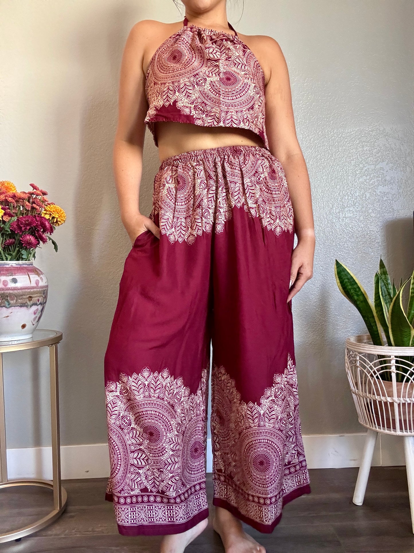 Maroon Abundant Pants with Pockets