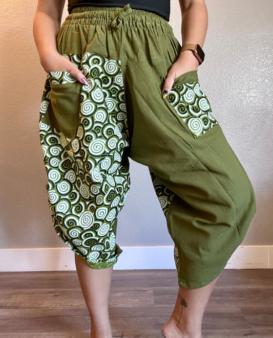 Unisex Cotton Shorts - Green Maze