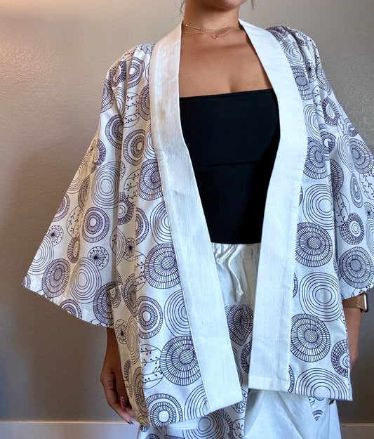 Unisex Cotton Kimono - White and Blue Maze