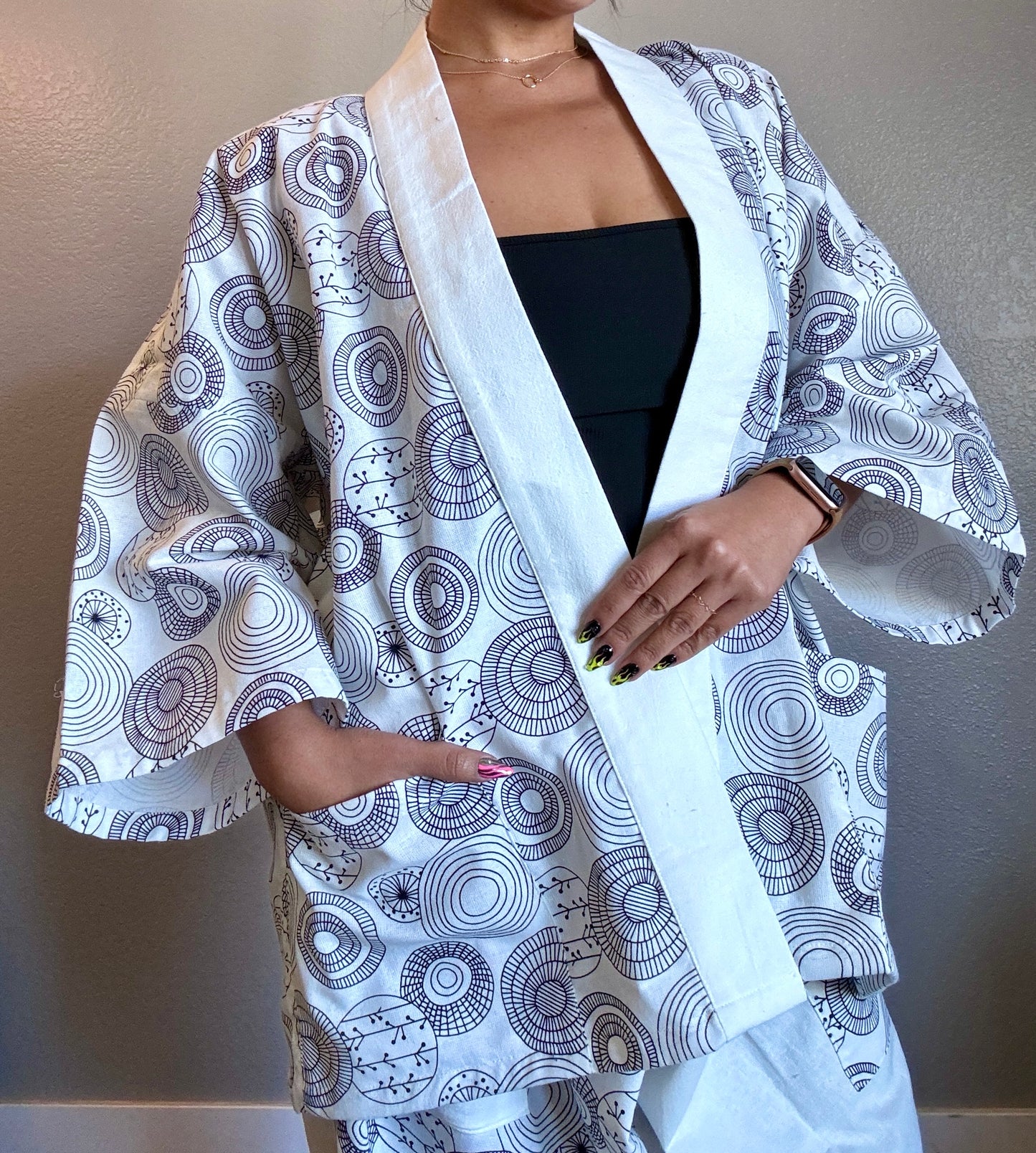 Unisex Cotton Kimono - White and Blue Maze