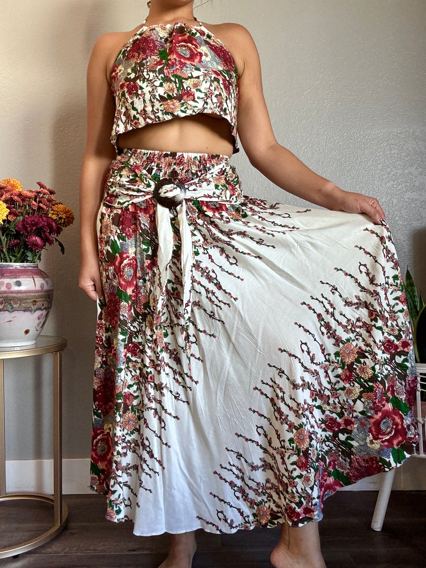 Beige Merry Skirt / Dress with Coconut Shell